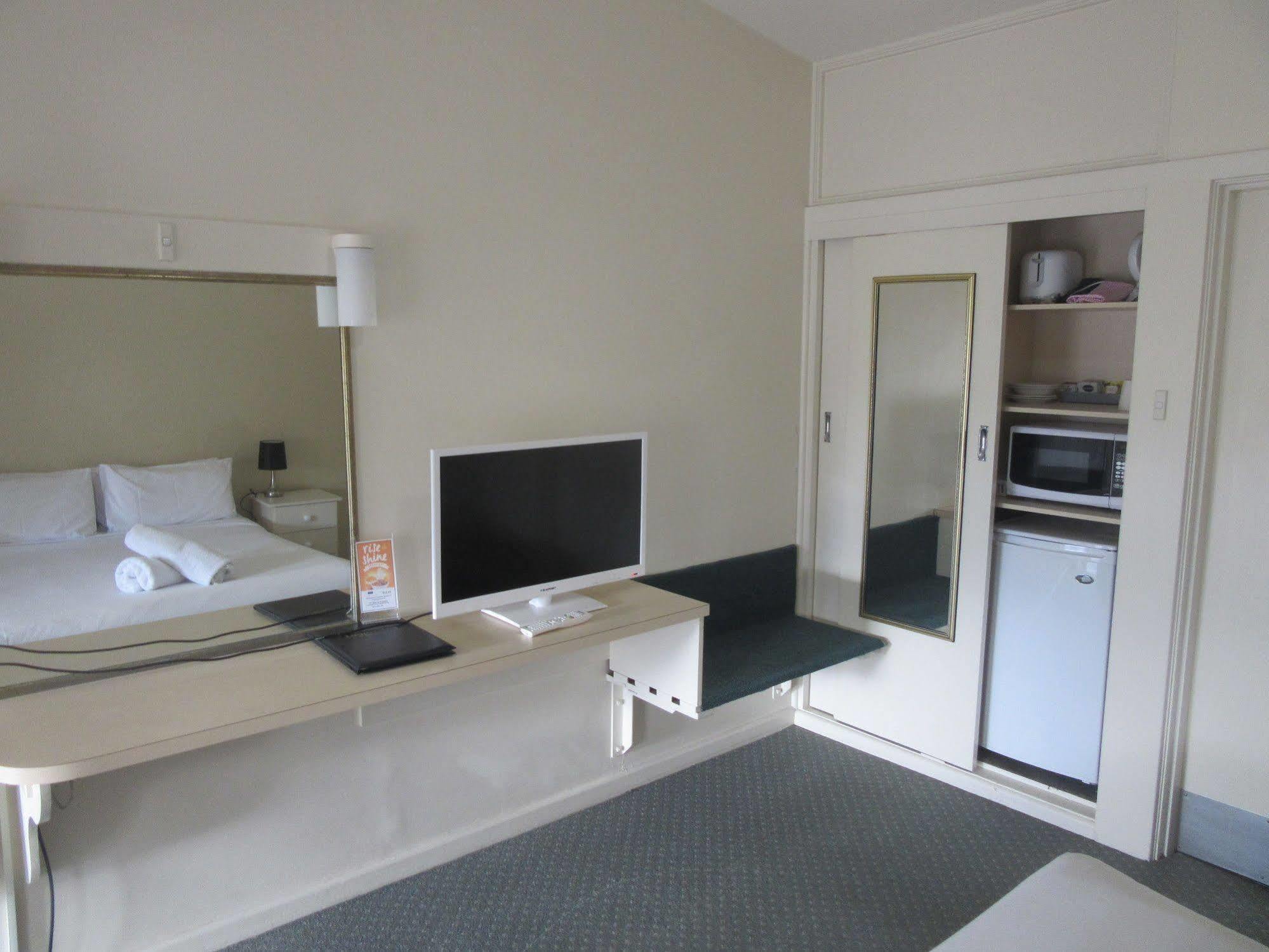 Abel Tasman Airport Motor Inn Launceston Zewnętrze zdjęcie
