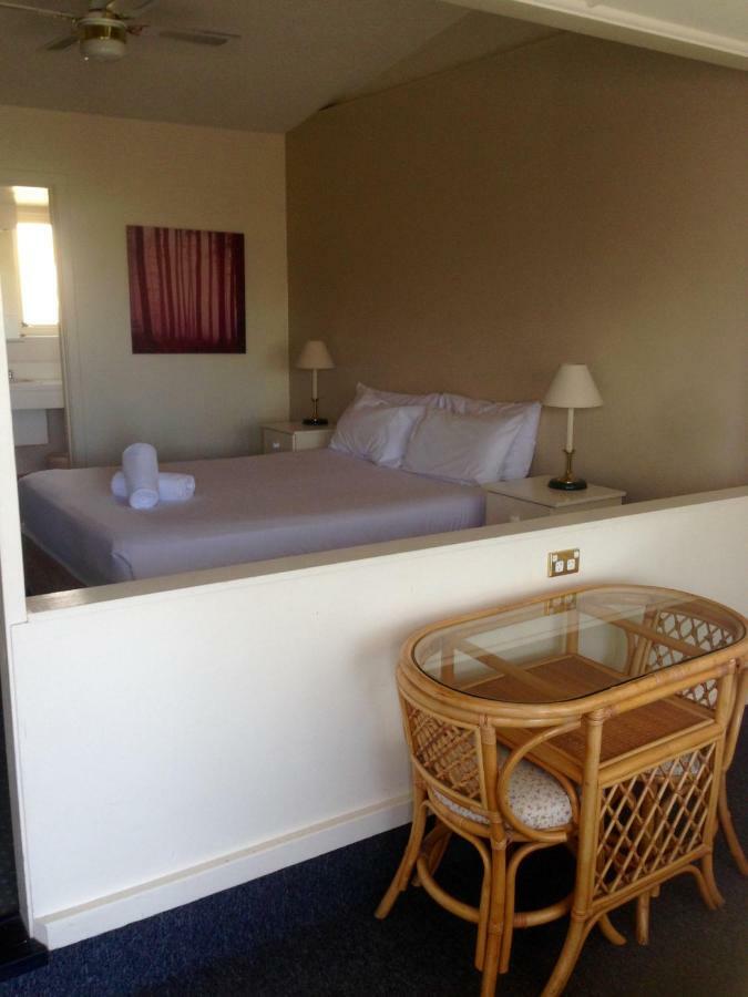 Abel Tasman Airport Motor Inn Launceston Zewnętrze zdjęcie